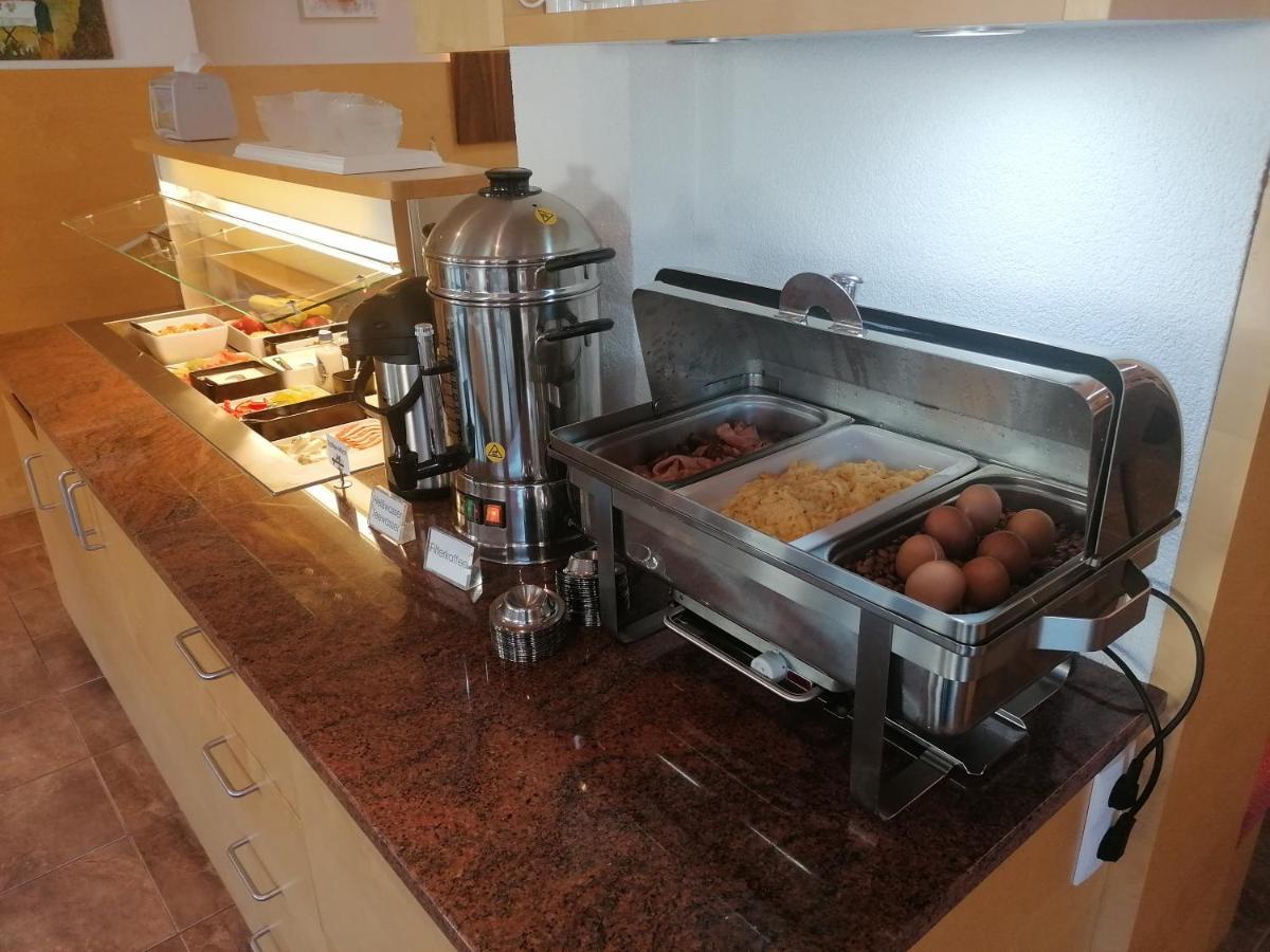 Adler Hotel-Pension Fulpmes Ngoại thất bức ảnh